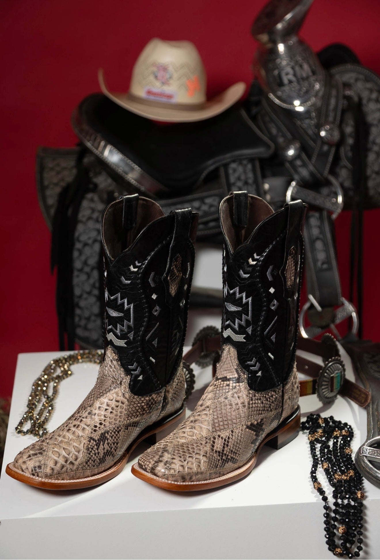 Men’s Python